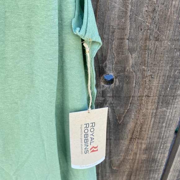 Royal Robbins NWT sleeveless top - Picture 4 of 7